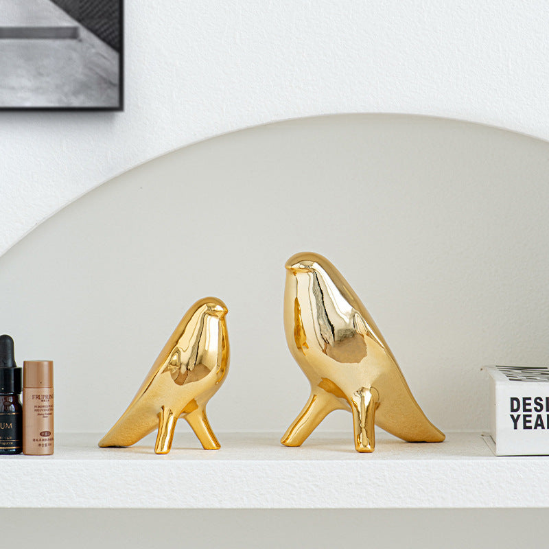 Elegant Artificial Ceramic Bird Sculpture | Thrascher