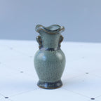 Elegant Ceramic Vase with Artistic Design | Thrascher
