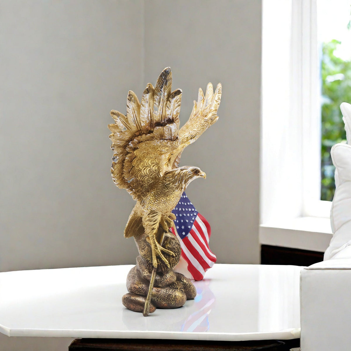 Elegant Garden Figure with Eagle on Tree Trunk | Thrascher