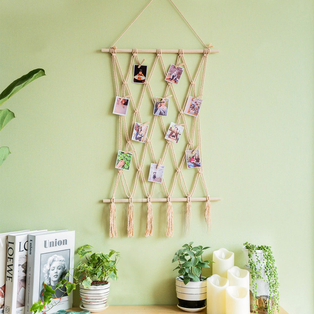 Elegant Macrame Wall Tapestry with Artistic Design | Thrascher