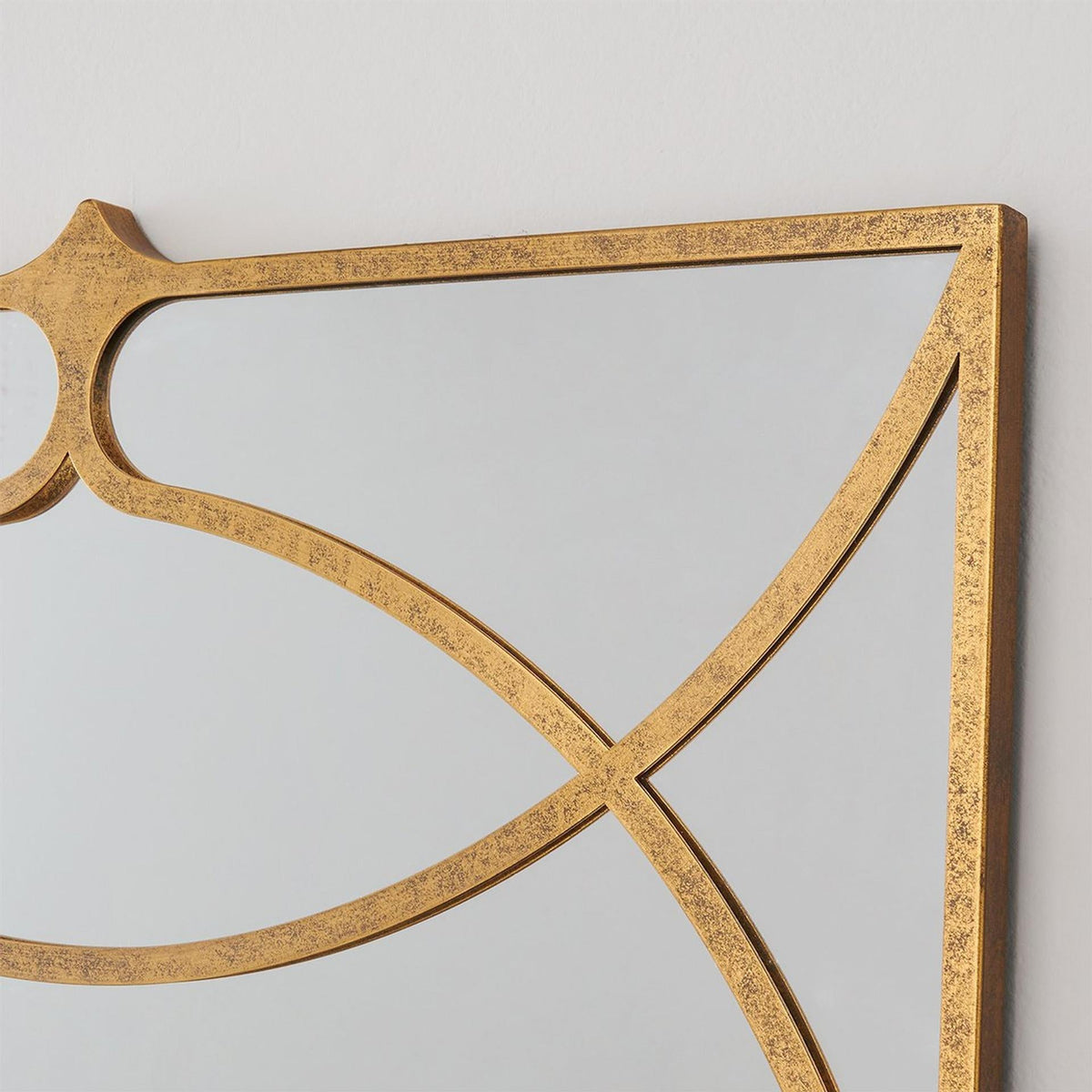 Elegant Modern Minimalist Wall Mirror | Thrascher