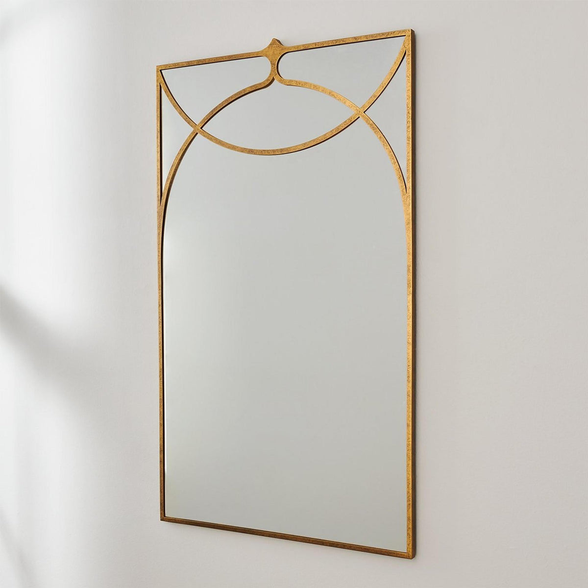 Elegant Modern Minimalist Wall Mirror | Thrascher