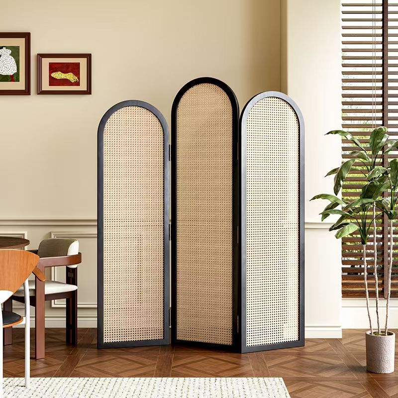 Elegant Rattan Room Divider | Thrascher
