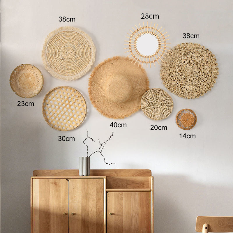Elegant Wall Decoration made of Natural Materials | Thrascher