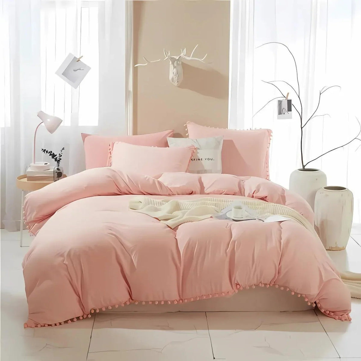 Ellia Nordic Bedding Set
