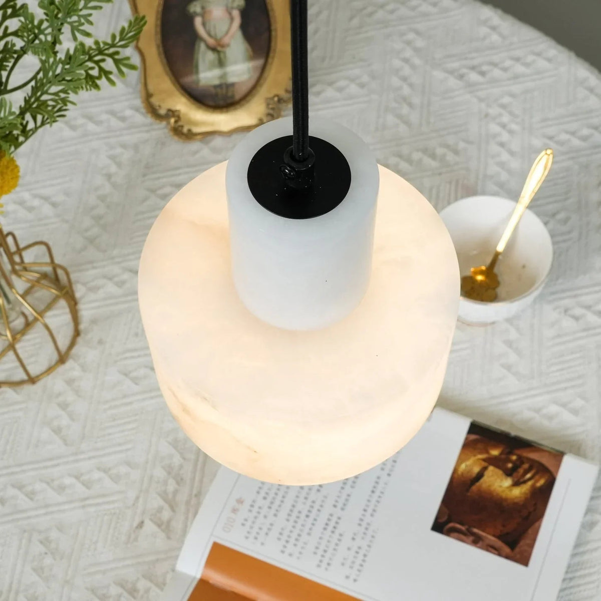 Elsuna Marble Pendant Lamp