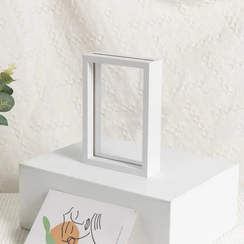 Emnuna Frame Collection