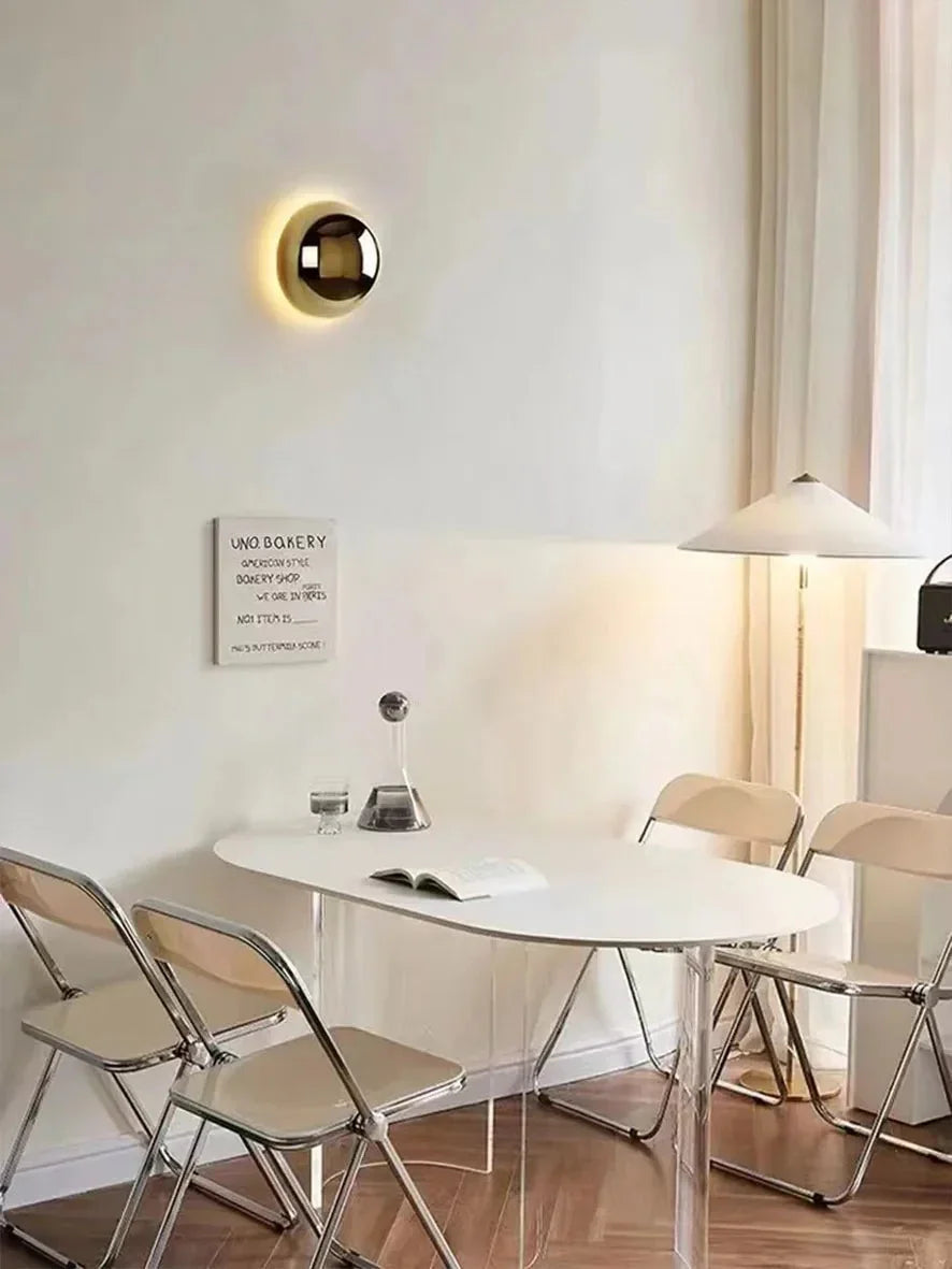 Falbia Wall Lamp