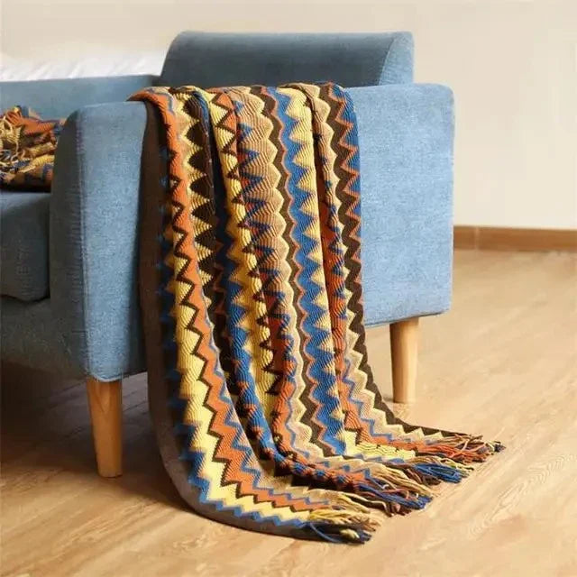 Faldirra Throw Blanket