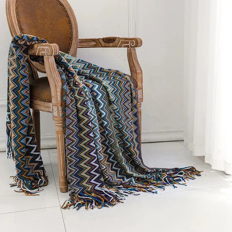 Faldirra Throw Blanket