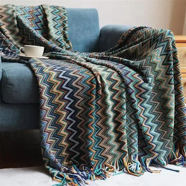 Faldirra Throw Blanket