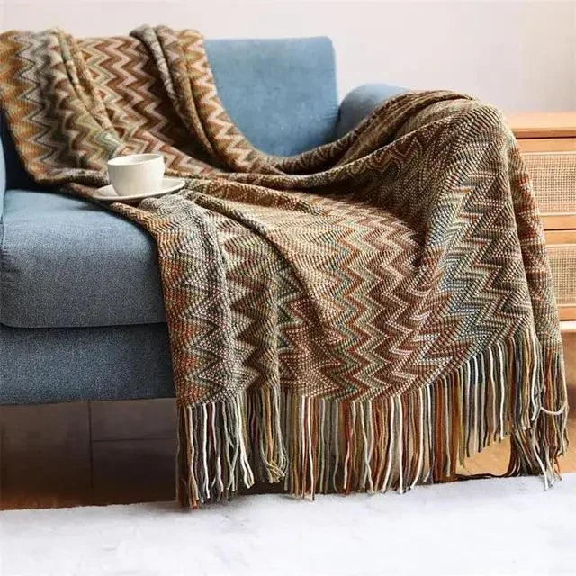 Faldirra Throw Blanket
