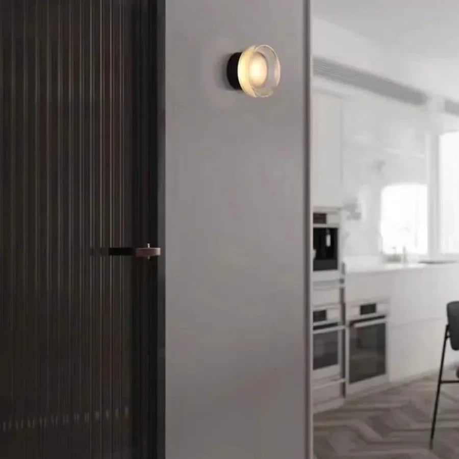 Faldura Wall Lamp