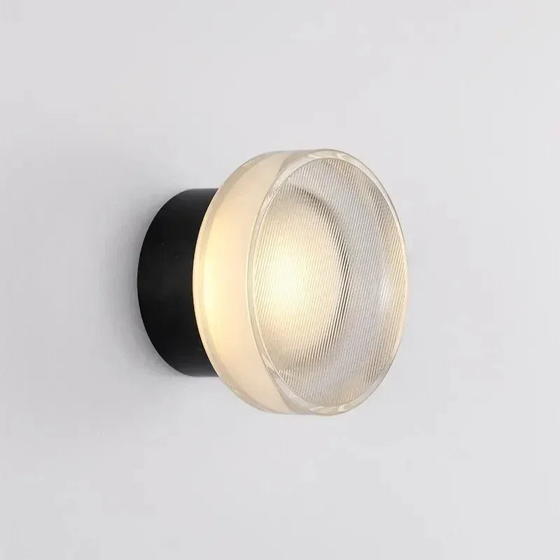 Faldura Wall Lamp