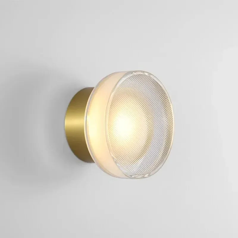 Faldura Wall Lamp