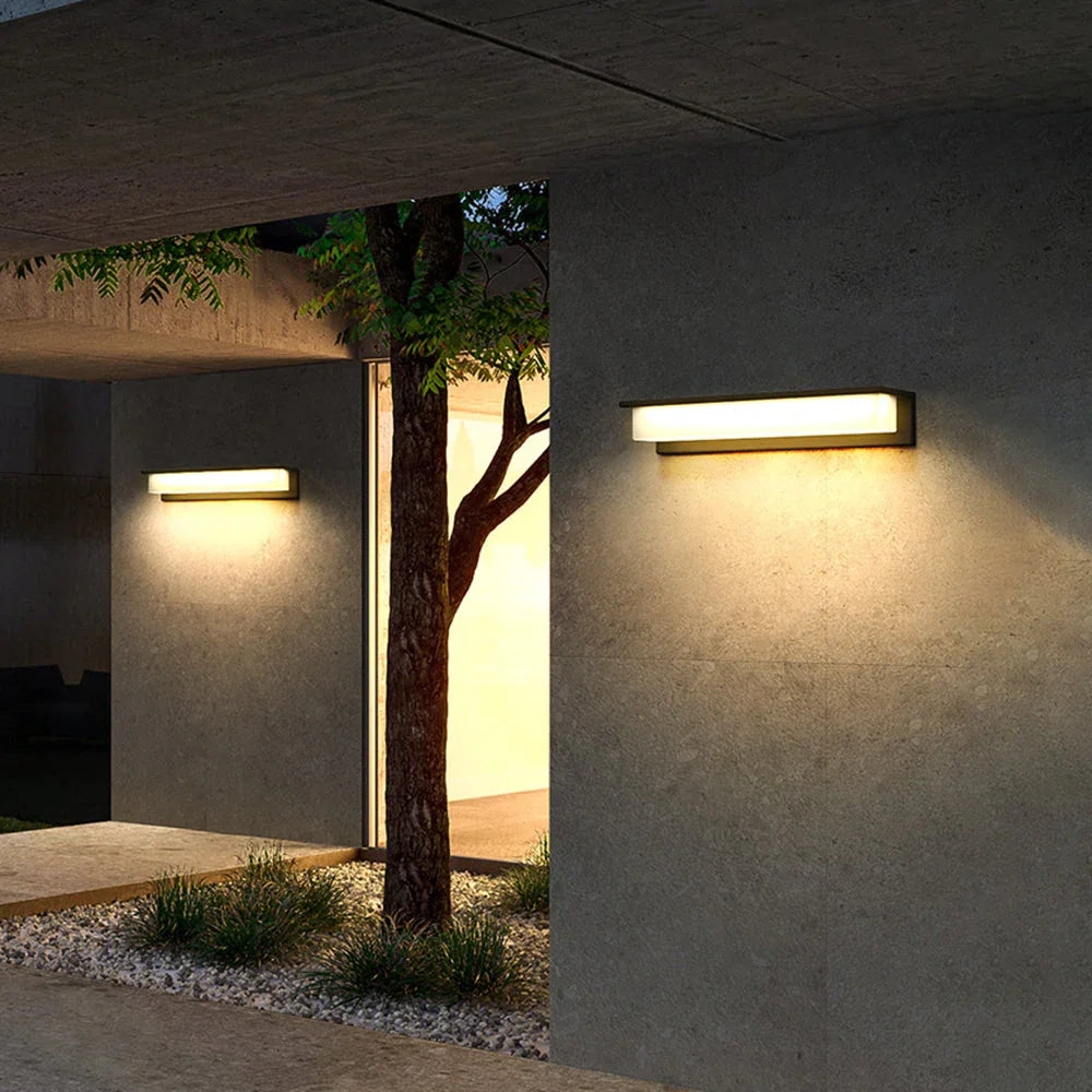 Falfando Solar Outdoor Wall Lamp