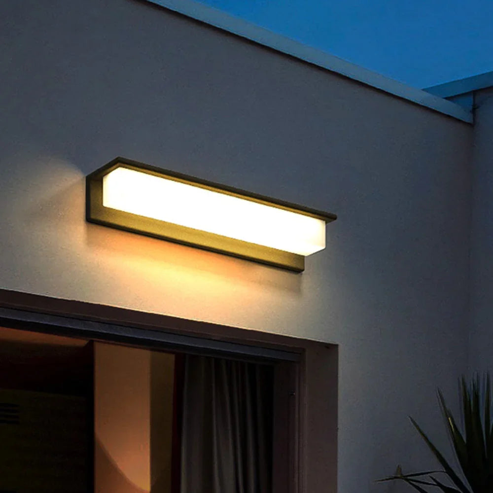 Falfando Solar Outdoor Wall Lamp