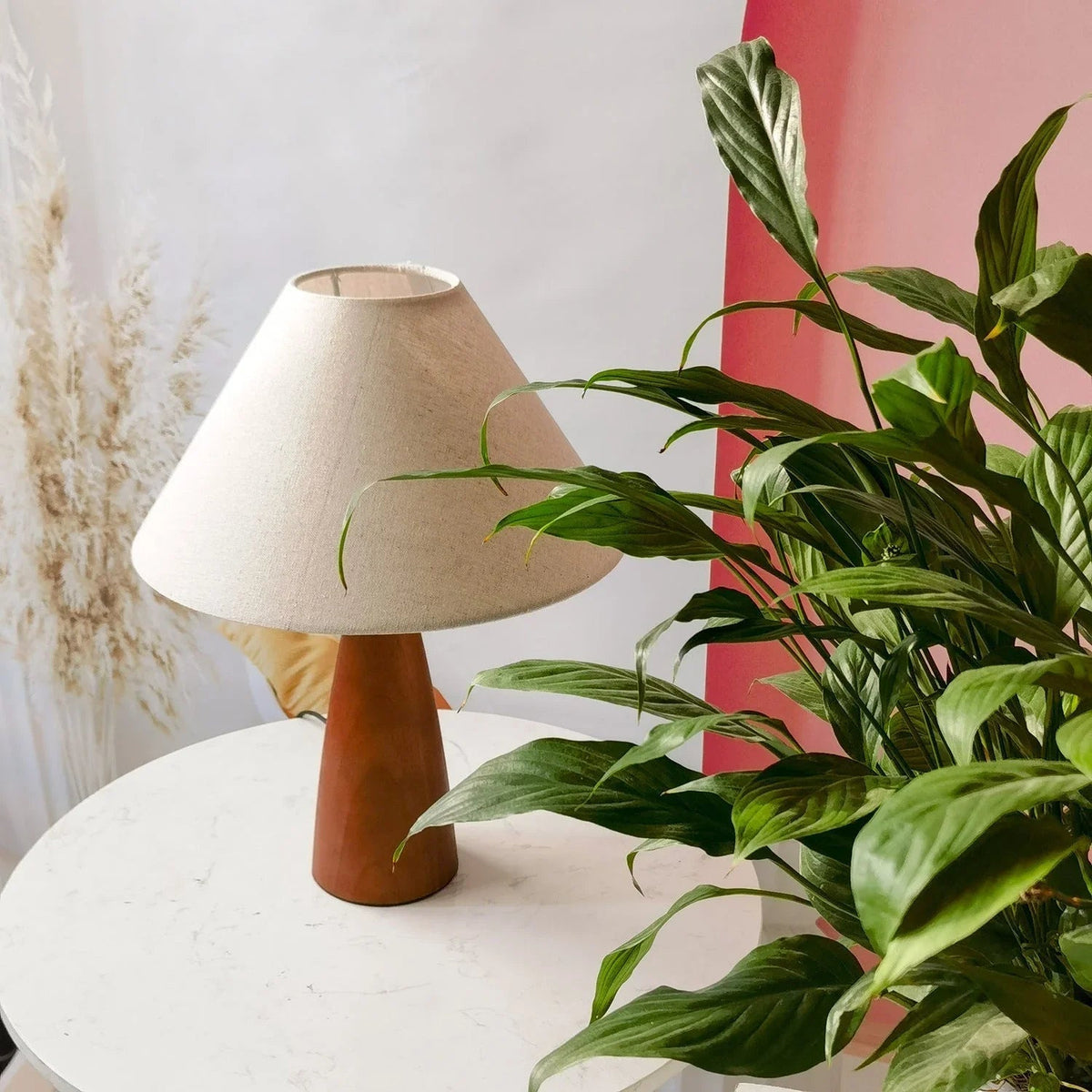 Falfeno Solid Wood Table Lamp