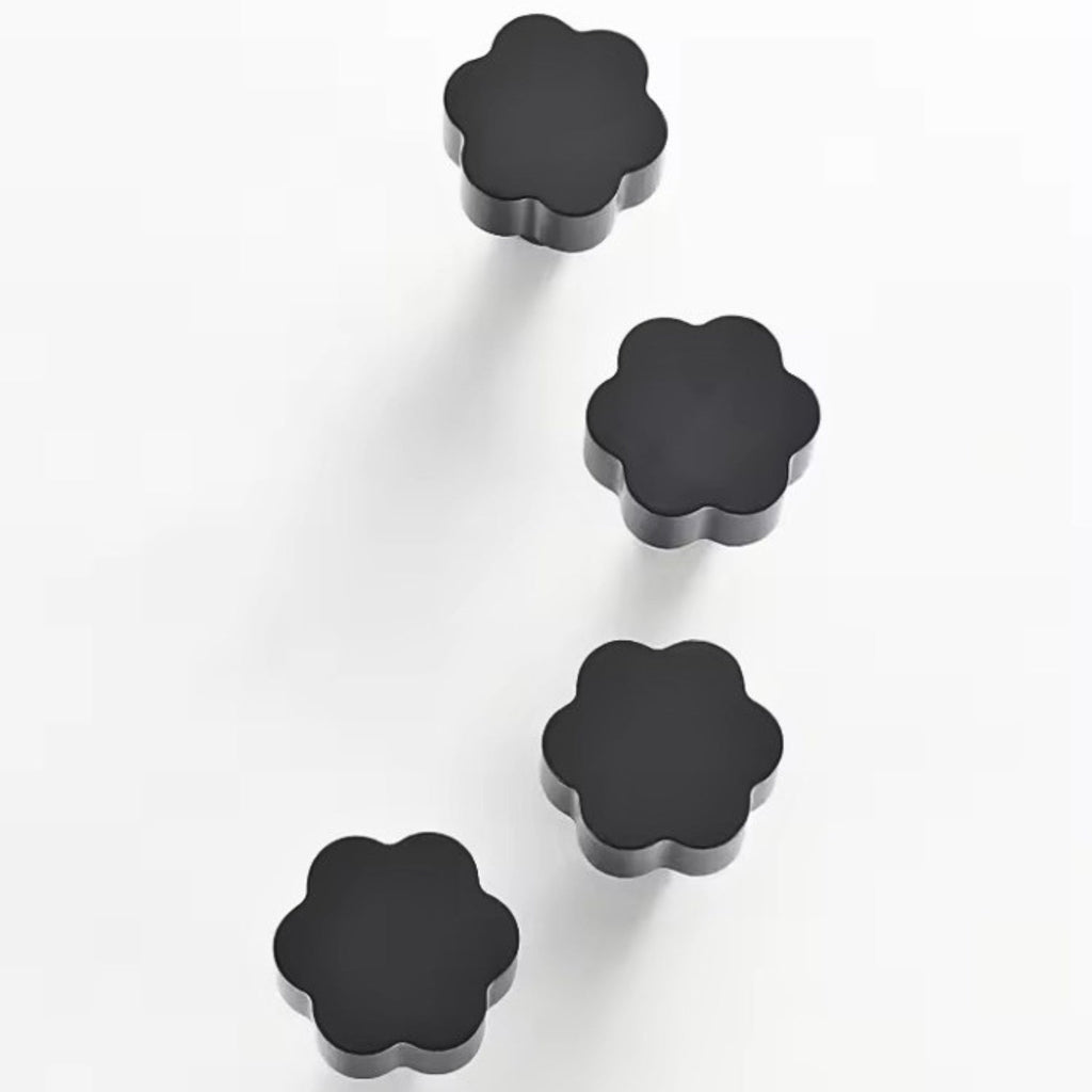 Fennora Brass Cabinet Knob