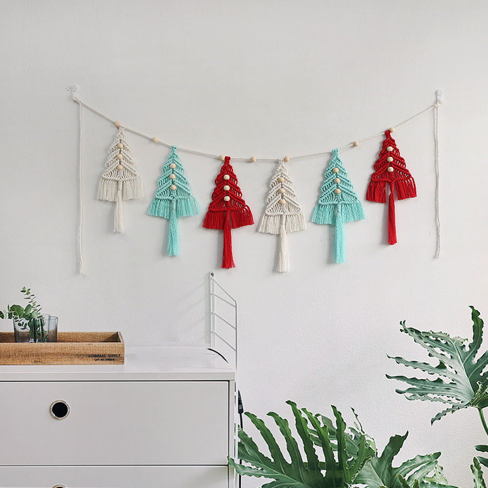 Festive Macrame Garland | Thrascher