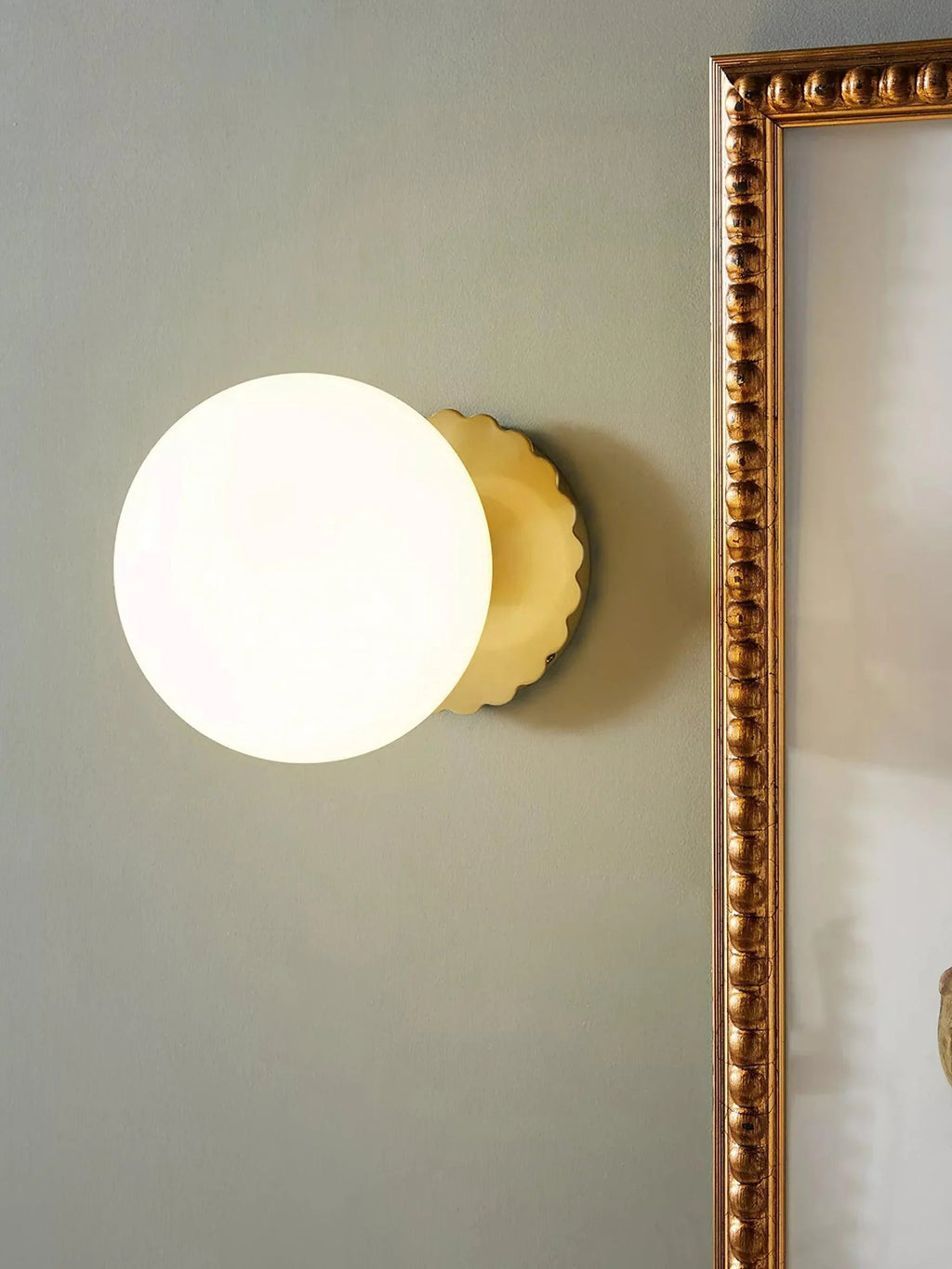Galnola Sconces