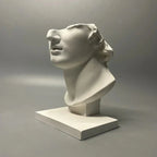 Giltella Sculpture