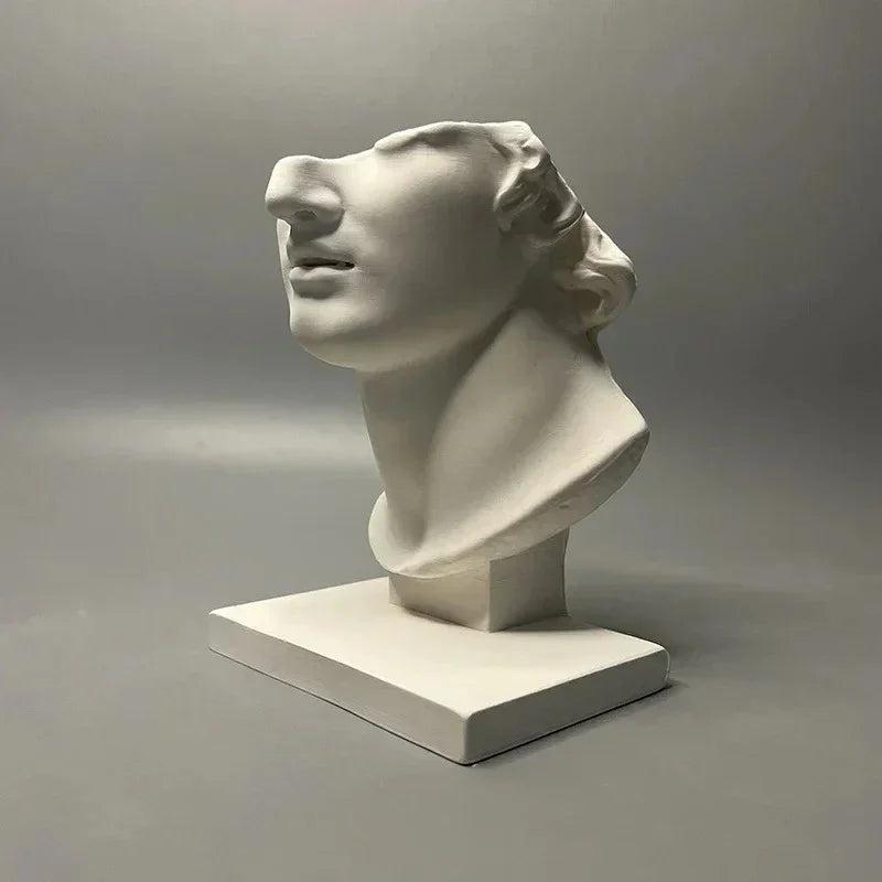 Giltella Sculpture