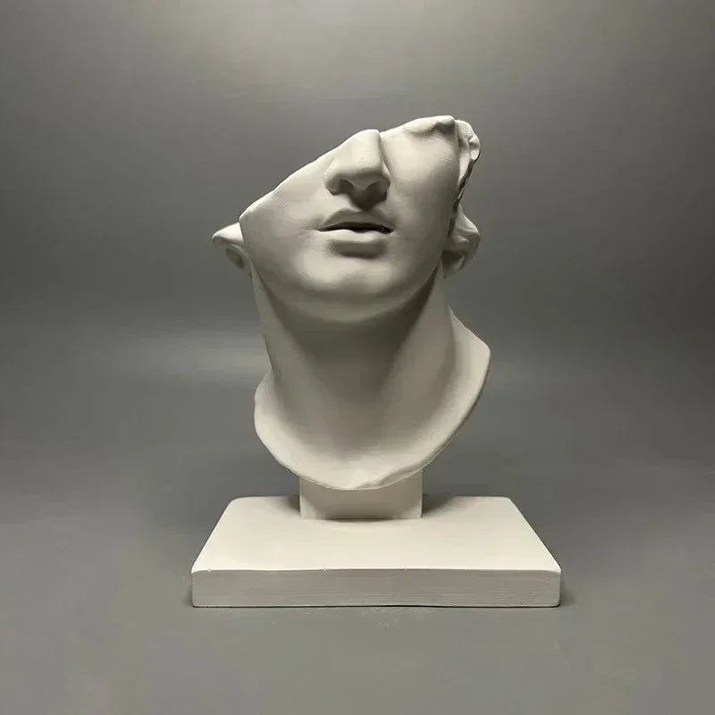 Giltella Sculpture