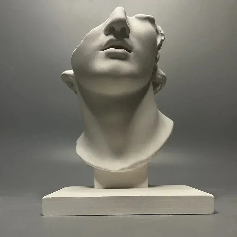 Giltella Sculpture