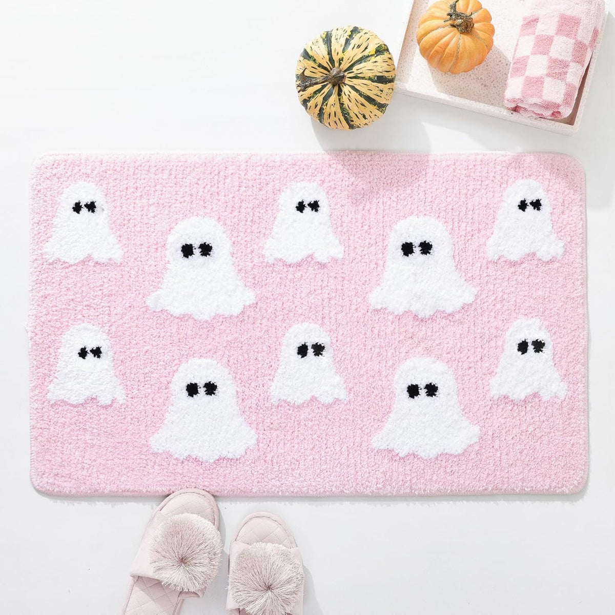 Halloween-Themed Ghost Bath Mat | Thrascher