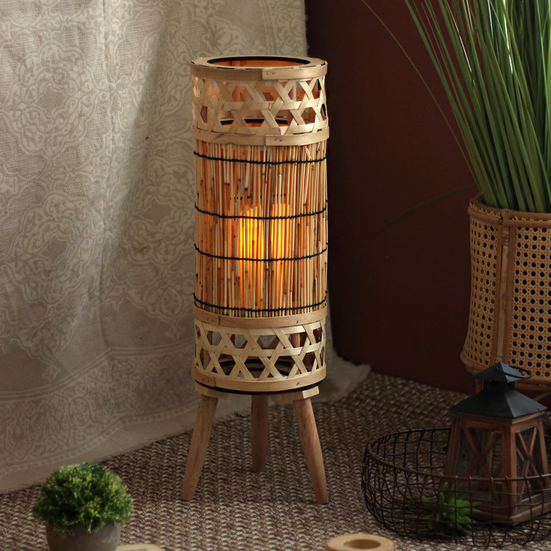 Handcrafted Floor Lamp | Thrascher