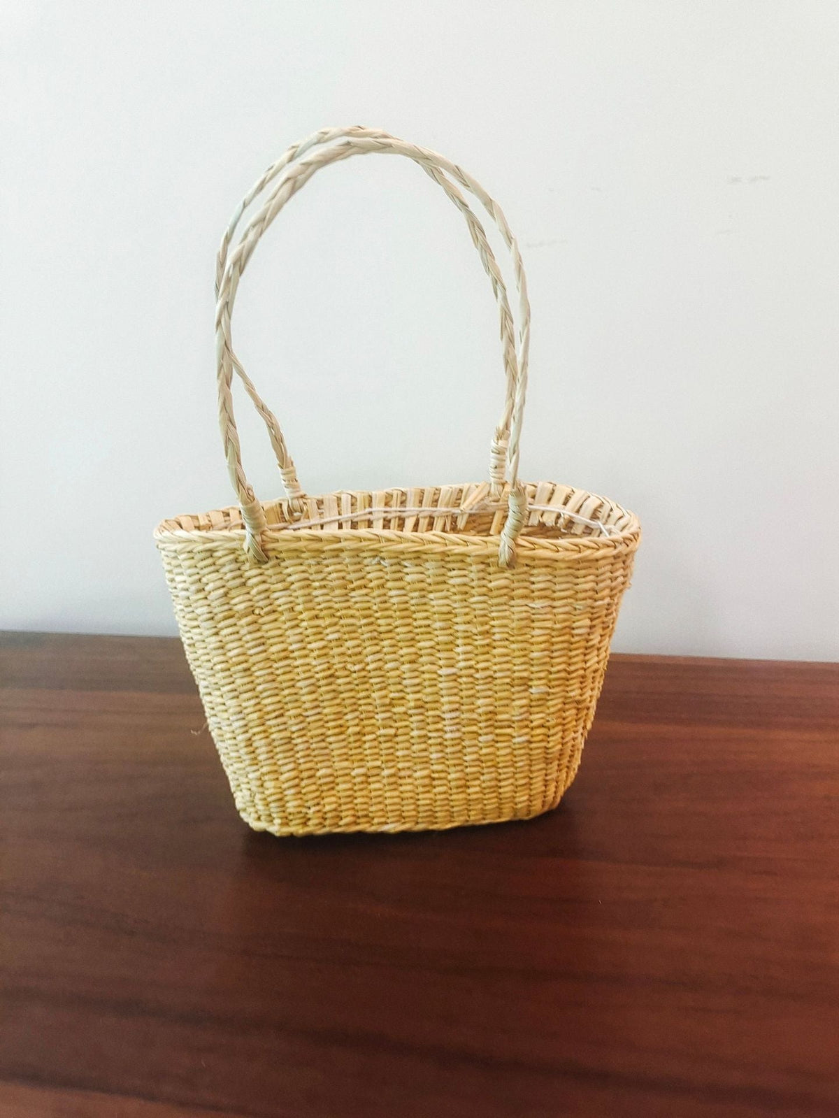 Handcrafted Woven Glass Holder | Thrascher