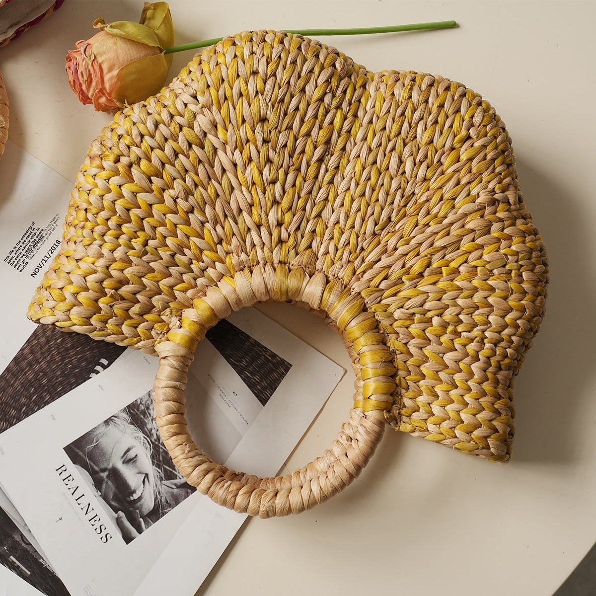 Handmade Beach Bag made of Braided Seagrass | Thrascher