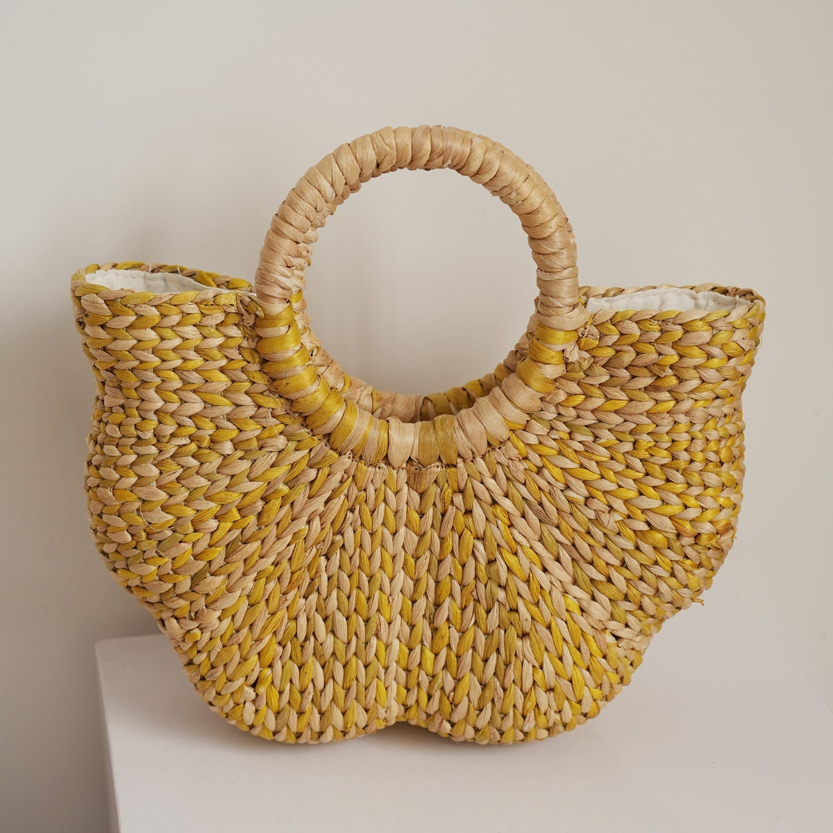 Handmade Beach Bag made of Braided Seagrass | Thrascher