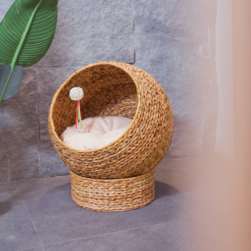 Handmade Cat Bed made from Banana Fibers | Thrascher