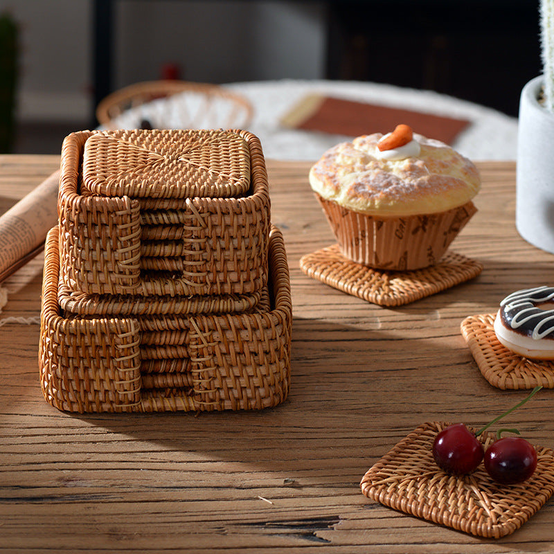 Handmade Coasters made of Woven Material | Thrascher