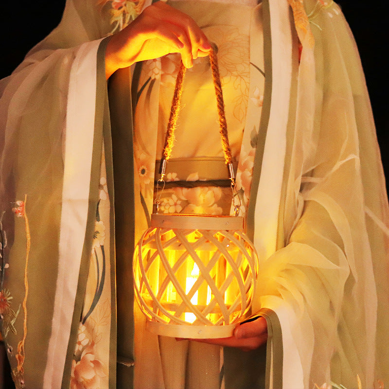 Handmade Lantern made of Natural Materials | Thrascher