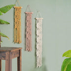 Handwoven Macrame Wall Decoration with Leaf Design | Thrascher
