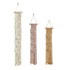 Handwoven Macrame Wall Decoration with Leaf Design | Thrascher