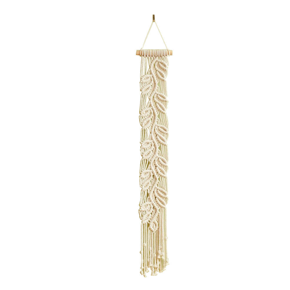 Handwoven Macrame Wall Decoration with Leaf Design | Thrascher
