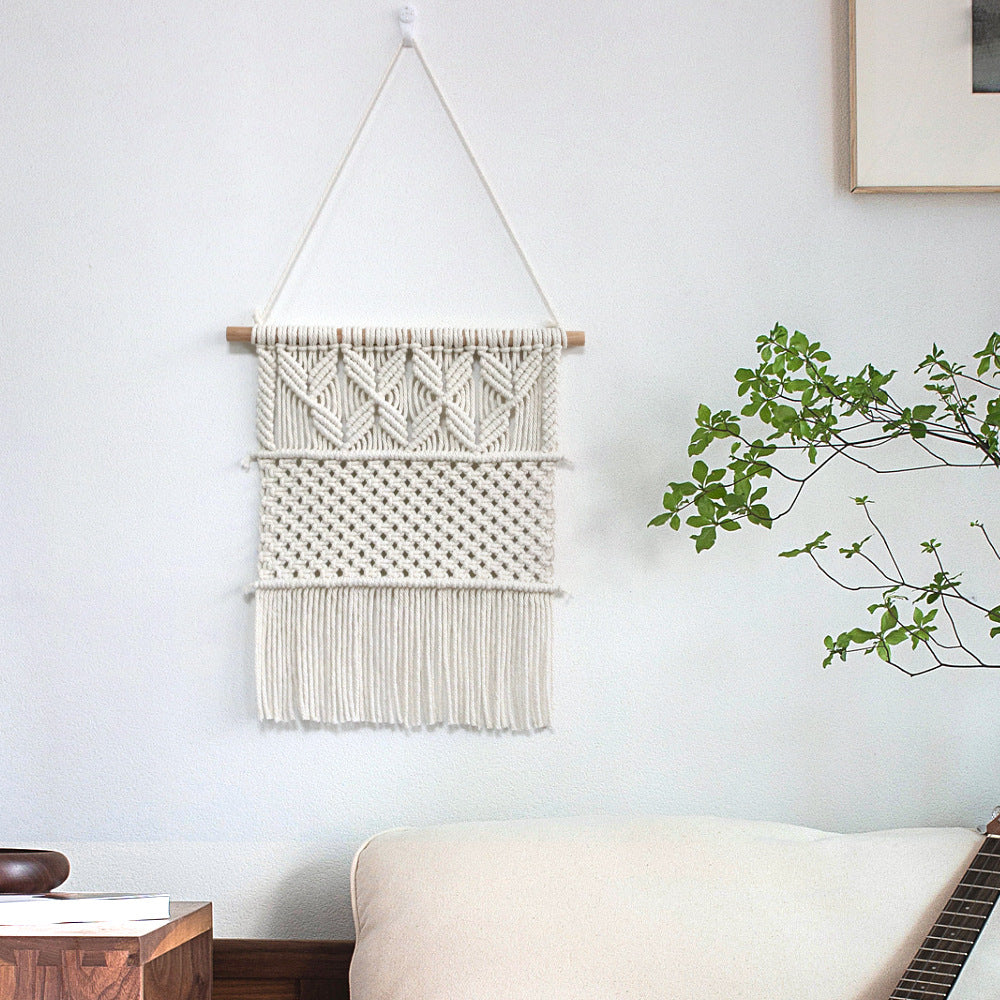 Handwoven Macrame Wall Hanging in Boho Style | Thrascher
