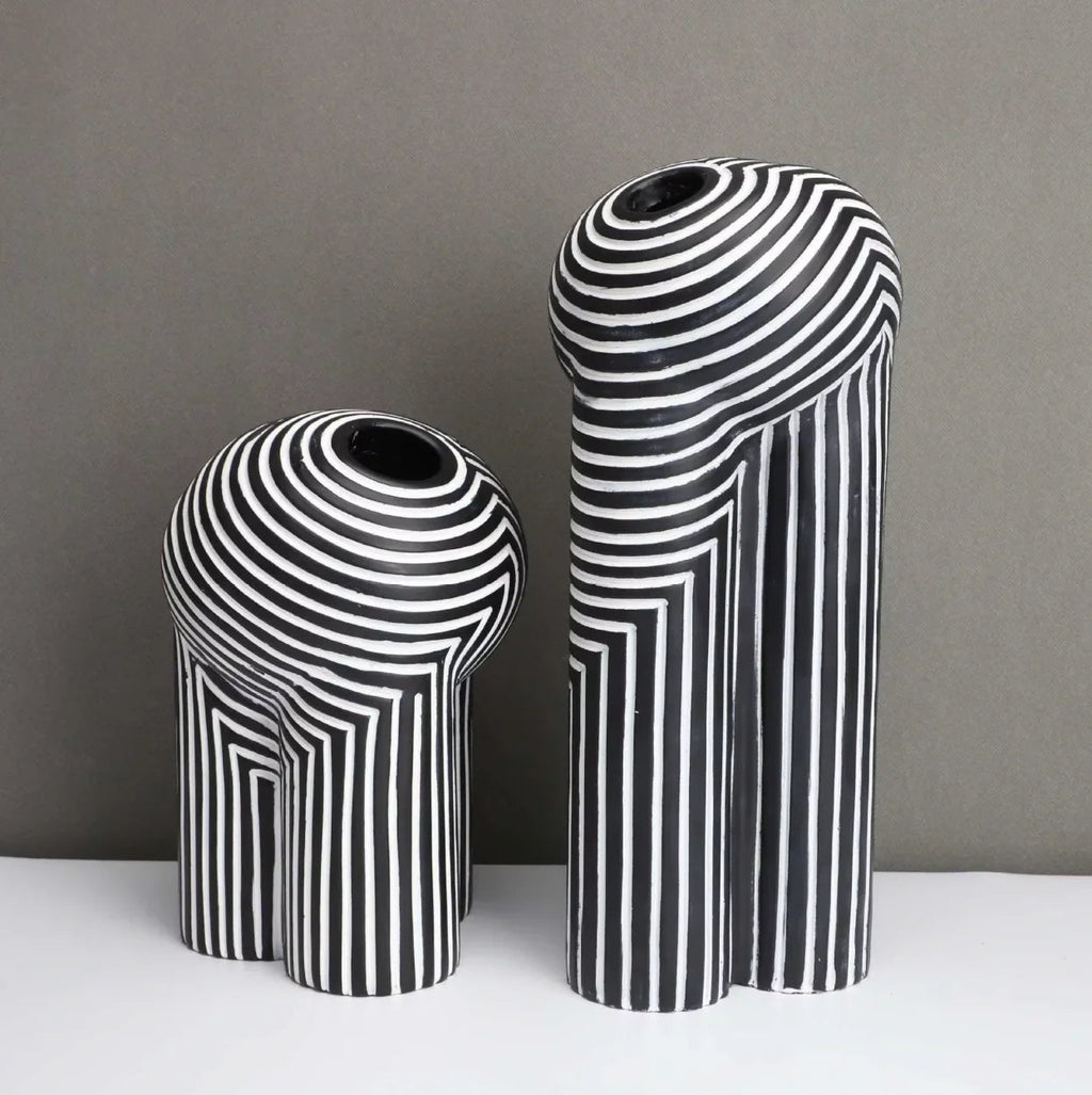 Hartvalenc Vase Collection