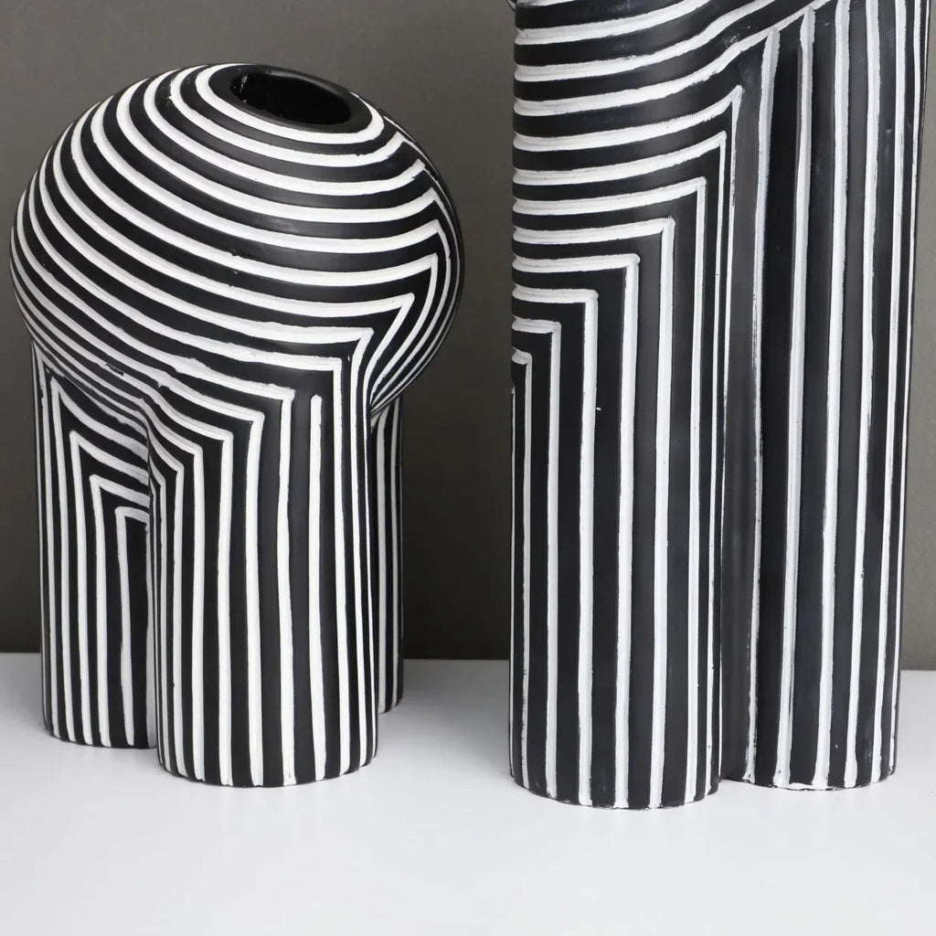Hartvalenc Vase Collection