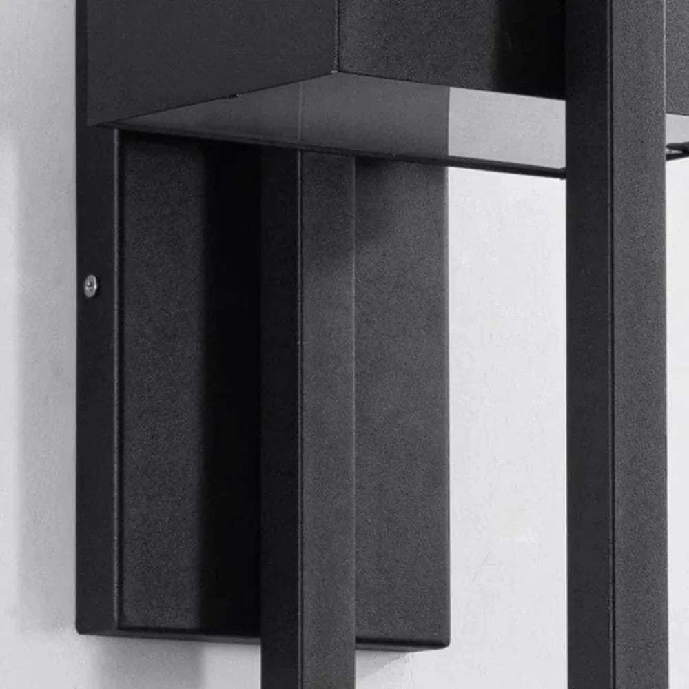 Harunda Outdoor LED Wall Light
