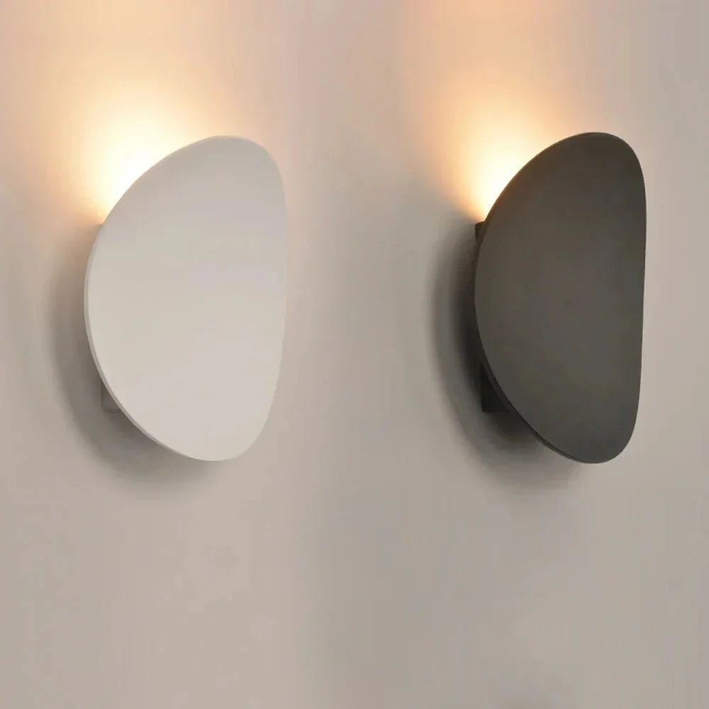 Havenstone Outdoor Wall Lamp
