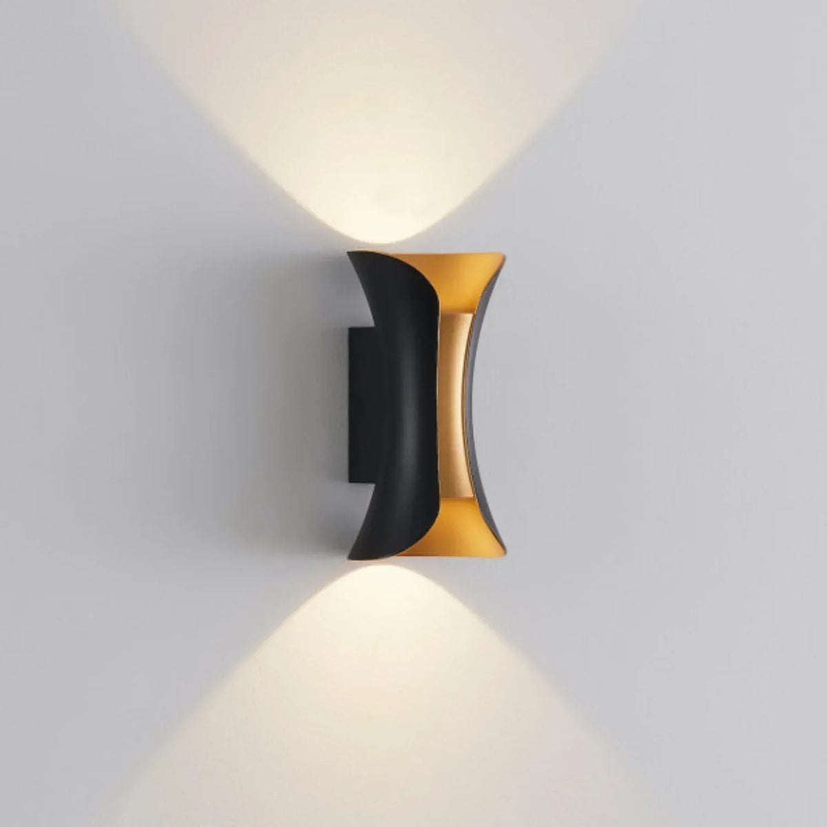 Havenvale Waterproof LED Wall Lamp