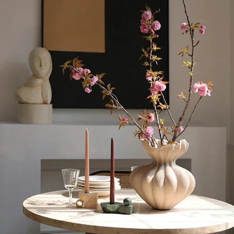 Helbvia Candle Holder