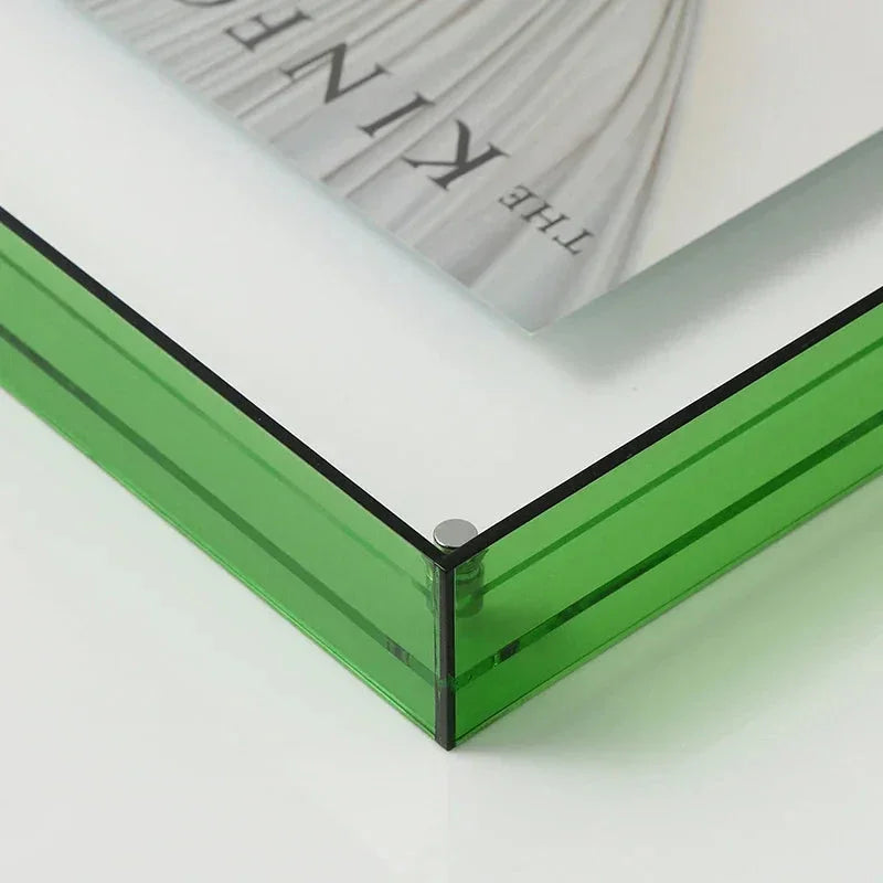Helnesa Frame Collection