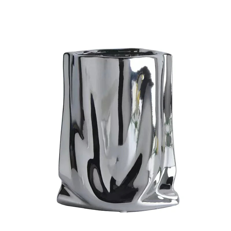Helrona Vase
