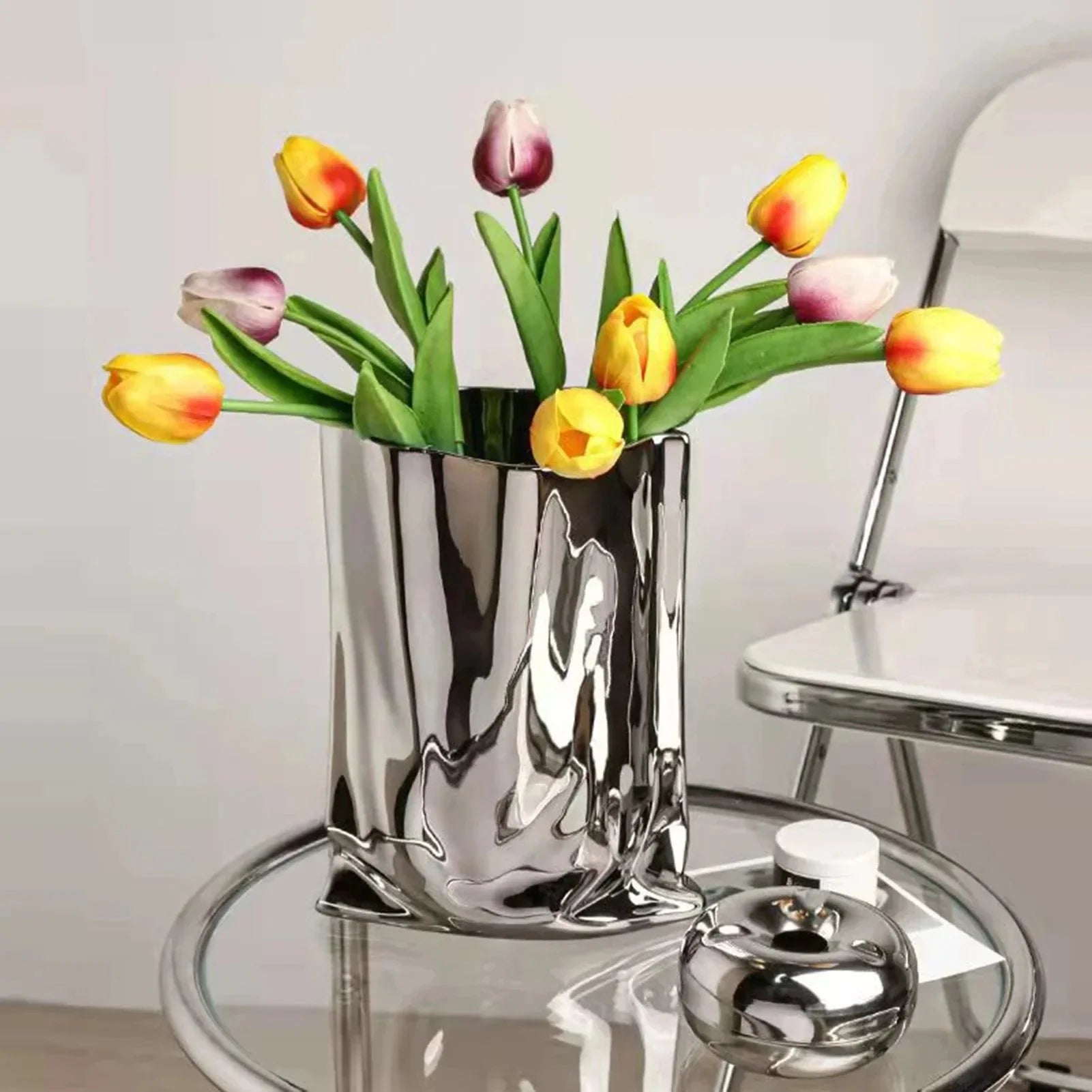Helrona Vase